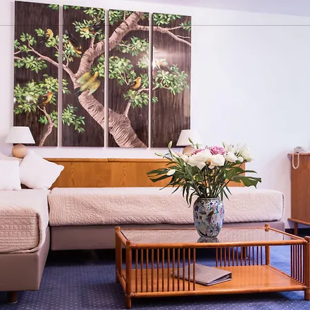 Hotel Sagitta 3*