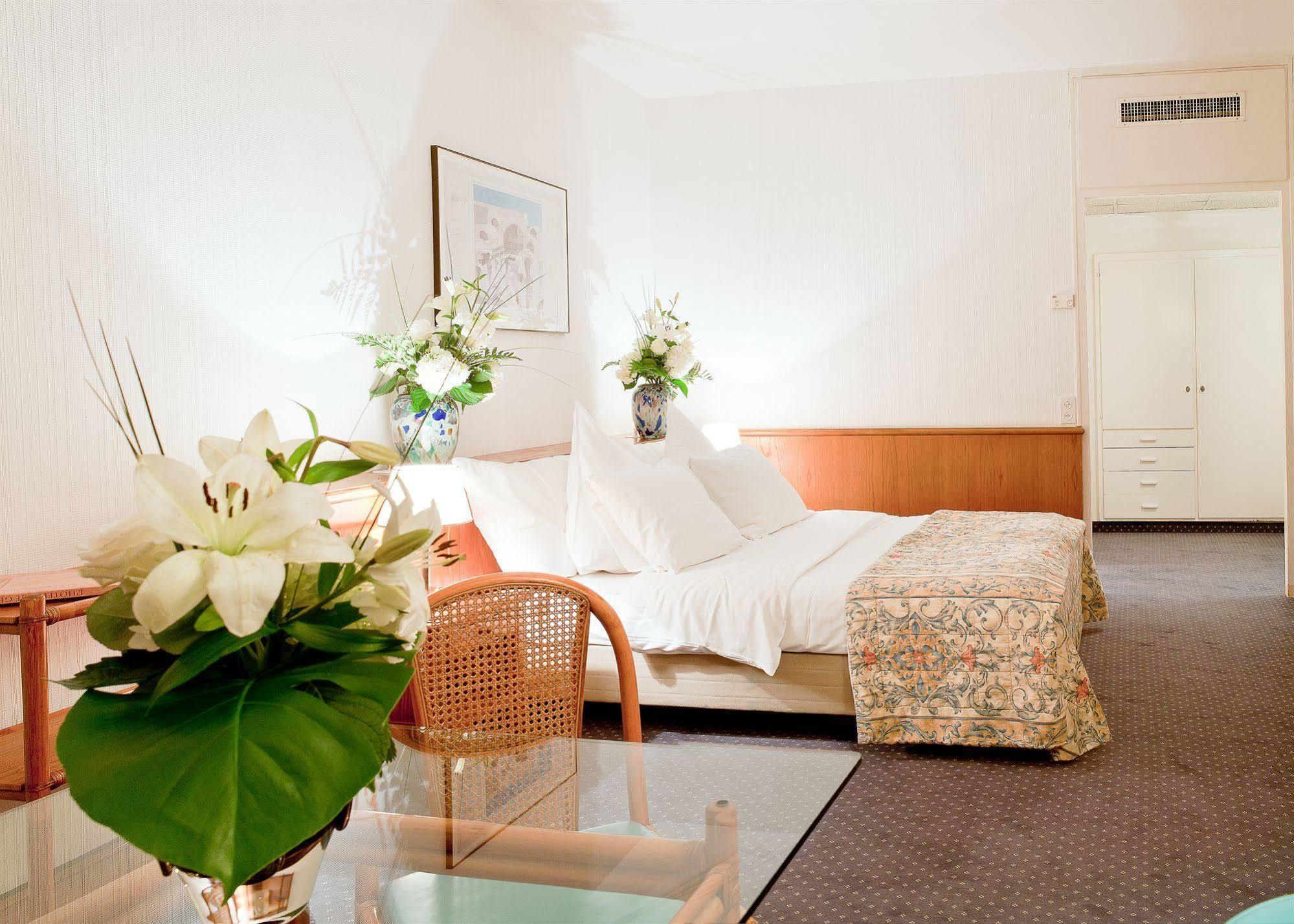 Sagitta Hotel 3*