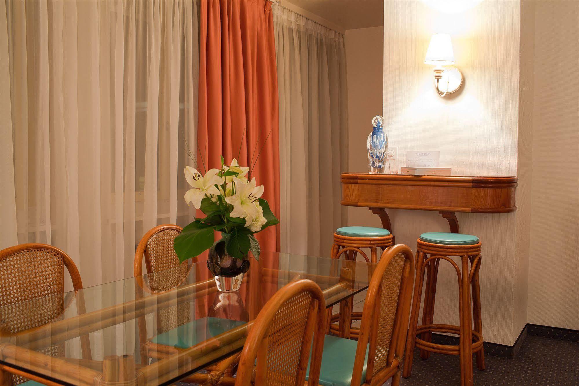 Sagitta Hotel